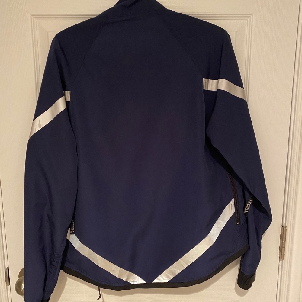 Running Room Jacket - Picture 2 of 3